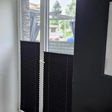 Z Ogrodem Cyprysowy Zakatek Lägenhet Oświęcim